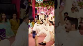 zaviyar dance at haniaamir cZn wedding #zaviyar #haniaamir #wedding #shorts #ishqmurshid