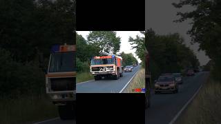 Flughafenfeuerwehr Frankfurt unterstützt bei riesigem Waldbrand in Münster bei Dieburg