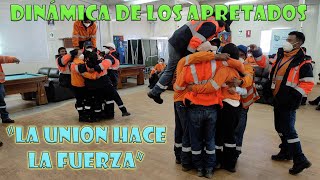 Dinamica de los apretados, "la union hace la fuerza"