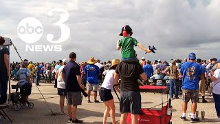 Huge crowds turn out to see Thunderbirds, Blue Angels at NAS Pensacola air show