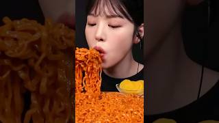 Spicy Black Bean Noodles With Spicy Pork #shorts :)#viral #eatingsounds #mukbang #foryou #subscribe