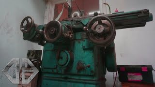 Pre world war two surface grinder: Knifemaker dairies