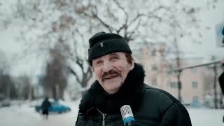 'Cause they are morons!' Russians say why Americans always smile. My voice over