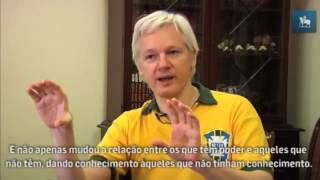 ''A internet é o sistema nervoso central da sociedade'' (afirma Assange)