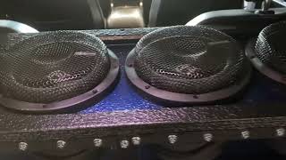 Ampere Audio 2.5 8’s on a Taramps Smart 3k