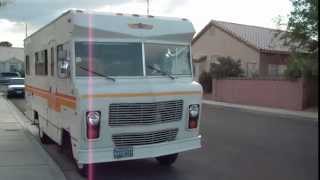 1977 Winnebago Brave - 'Clark' driving away