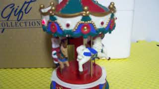 Vintage Avon Santa's Caroling  Lighted Musical Carousel