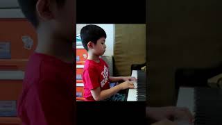 Greensleeves – Simple Traditional Beginner Piano YouTube shorts 八岁自学呈现传统钢琴曲