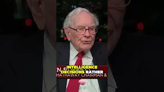 Billionaire Warren Buffett Reveals Why Economic Forecasts Are Useless #shorts