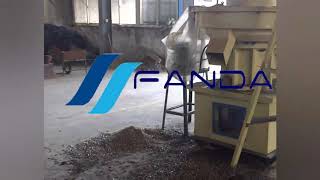 Pellet Mill Press/Vertical pellet mill