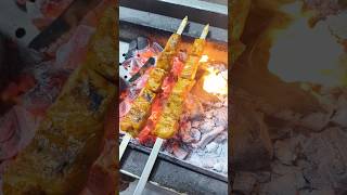 ye hain fish ke badshah#shortvideo#indianstreetfood#shortsfeed#shortvide#fish