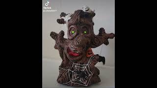 Scary Laughing Squishy Rubber Tree w Lights!