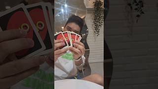 Uno o Veinte cards? 🤣