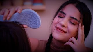 Arabic ASMR Hair Brushing  اختك الكبيرة تسويلك حمام وتمشيط للشعر قبل النوم #asmrbrushing