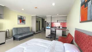 Pool view condo at Platinum Suites Jomtien - real estate finance Pattaya available