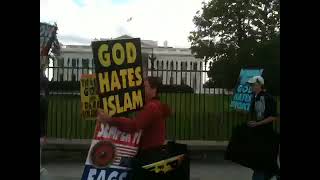 Westboro Baptist Church protests Obama's Whitehouse in 2010