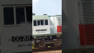 LOKOMOTIF CC 201 LANGSIR JEMPUT RANGKAIAN#keretaapi #shortvideo