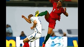 Bruno Alves sent off for high kick on Harry Kane