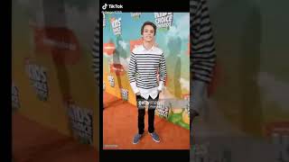 Jace Norman " Na vida pode existir milhares mas ninguém vai ser como você "