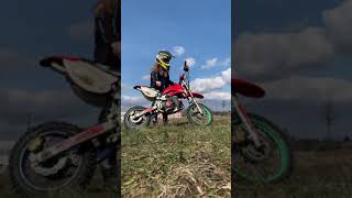 Pitbike girl fail and lucky start