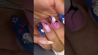 #shorts HOW TO MAKE PRETTY NAILS AT HOME BY @nailsbyliz6th💅