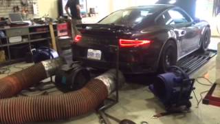 Porsche 991 SHOOTS FIRE!!!