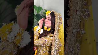 Hafsa's Mehndi Look😍💛#shafsa#wedding #mehndi #ytshorts #viral