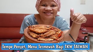 Begini udah enak  tempe penyet Lalapan @dapurkuring