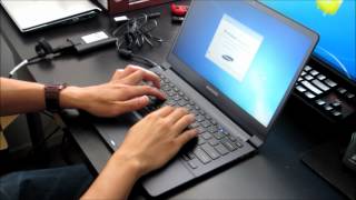 Samsung Series 9 notebook - Unboxing and First Boot