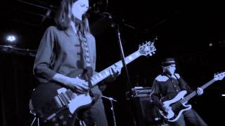 The Juliana Hatfield Three "The Sound"