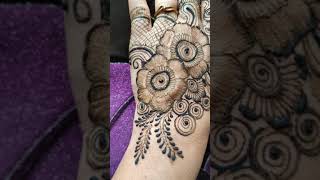 New Back Hand Mehndi Design❤ |Flowers 🌸🌼🌺Mehndi Design by Anita Patel's Art  #Shorts #Mehndi