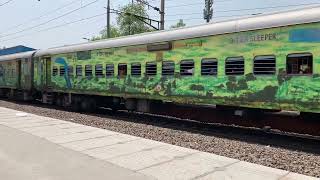 12282 Ndls - BBS Duronto Express via Adra junction with GZB WAP-7 last run with Hybrid Lhb coaches.