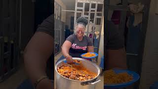 Calabar Pot Mama putting smiles on the faces of the elderly #givingback #love #food