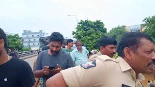 VIJAYAWADA FLOODS AT SINGHNAGAR ANDHRAPRADESH