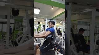 Machine Bicep Curls #filipino #motivation #biceps #bicepsworkout