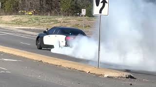 Undercover cop does MASSIVE burnout leaving Cars And Coffee Charlotte!