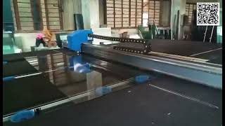 glass cutting machine