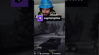 Dont text when driving a stolen vehicle  | captainphiw on #Twitch