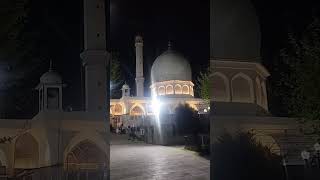 Famous Dargah hazratbal shrine