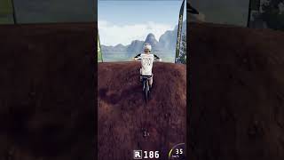 LAST JUMP FIELD 😆 | DESCENDERS #shorts #youtubeshorts #cycling #jump #gaming #trending #descenders