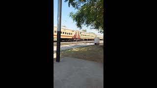 High speed Train|Indain Train Lovers| Super fast train#indiantrain #indianrailways #trainlover