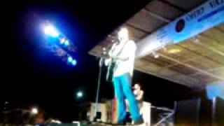 Joe Nichols - Who Are You When I'm Not Lookin 8/10/11 (Mason County Fair)