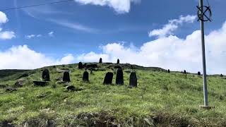 Mawbynna – The Stone Monuments of Meghalaya .