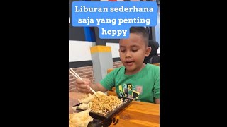 Liburan sederhana saja yang penting happy