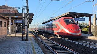 AV Frecciarossa 8809 Milano Centrale - Lecce in transito nella stazione di Forlimpopoli-Bertinoro