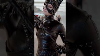 Durch Gotham mit @ganyux_ als Catwoman aus Batman Returns! #Shorts #cosplay