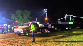 Truck pull Shelbyville 2013