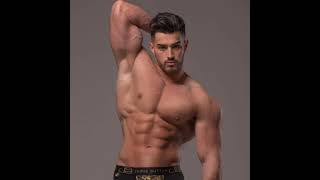 Phenomenal Muscular Bodybuilder & Fashion Model Andre DeCruz From UK