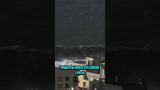 Fui ver as ondas Gigantes de Nazaré e estava ventando um pouquinho. Coisa pouca, quase nada.