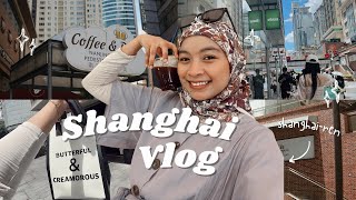 上海 shanghai vlog 🇨🇳 | first time in china, cafe & halal food hunting at east nanjing road ☕️🥐☀️